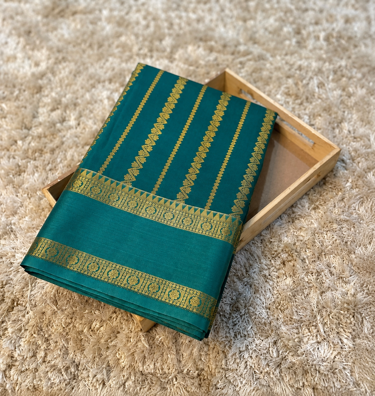 Elegant Rama Green Banarasi Saree with Golden Zari Border & Rich Pallu