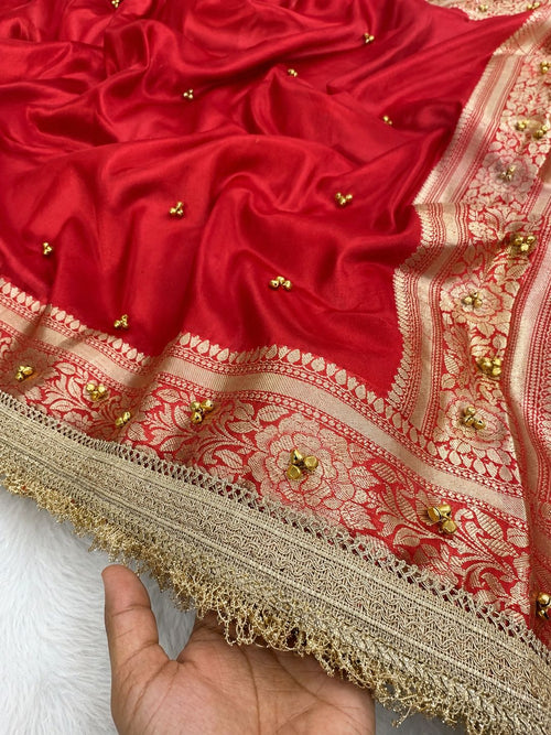RED TISSUE SILK VIRAL GHUNGROO WORK SAREE WITH RICH PALLU