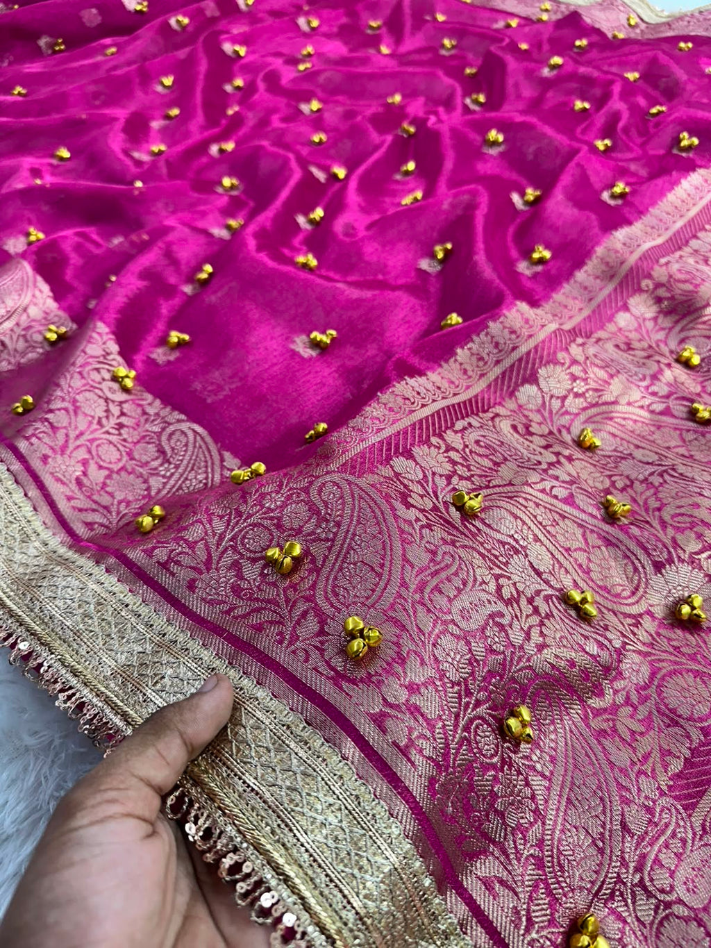MAHARANI PINK TISSUE SILK VIRAL GHUNGROO WORK SAREE